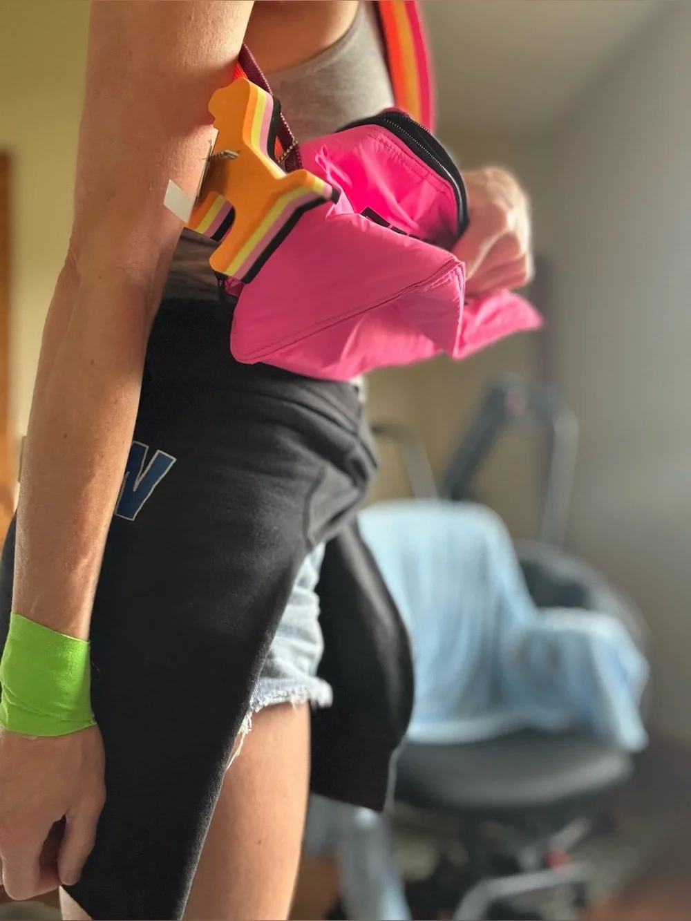 PINK Victorias Secret lunchbox NWT-$30 Barbie-Vibes!